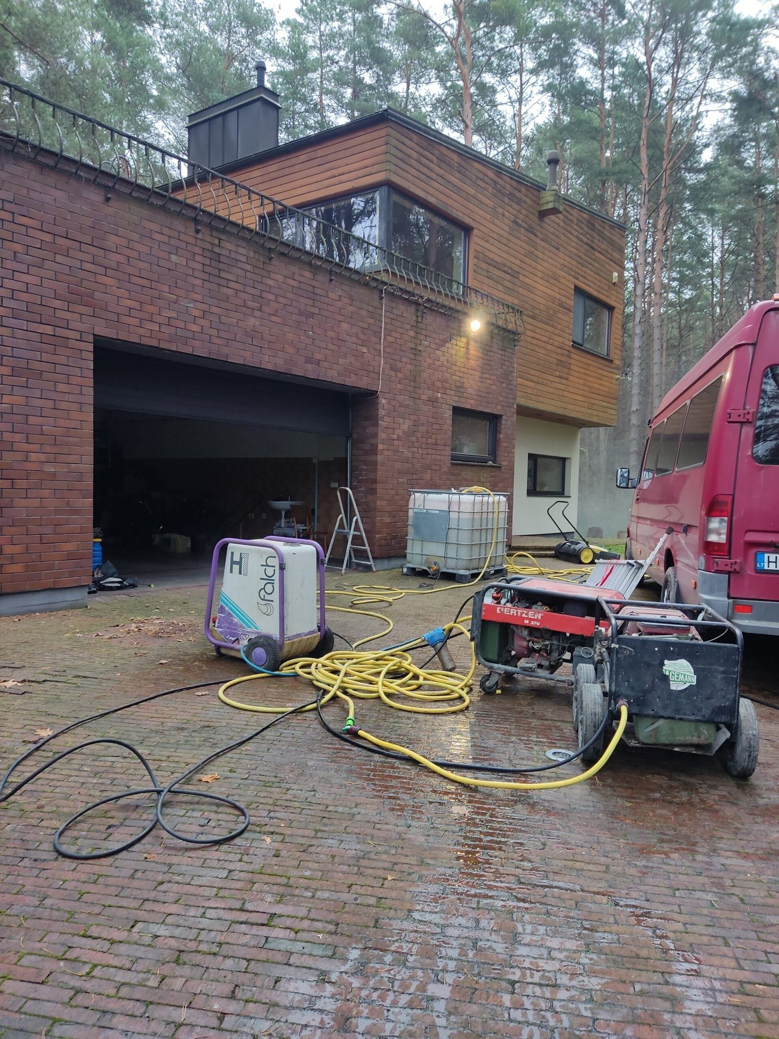 IMG_20211111_155107-1-scaled (1)